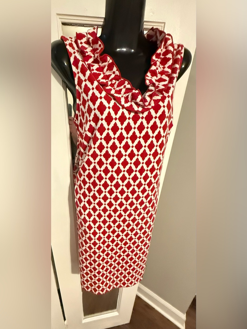 Talbots NWT Red White Ikat Geometric Ruffle Neck Shift Dress Size S Small